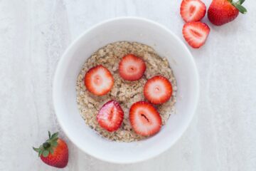 Chia Strawberry Overnight Oats Recipe
